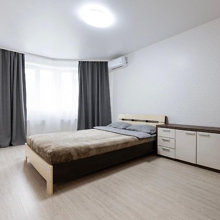 0272 Нова Затишна Квартира Жк Щасливий Киев Екстериор снимка
